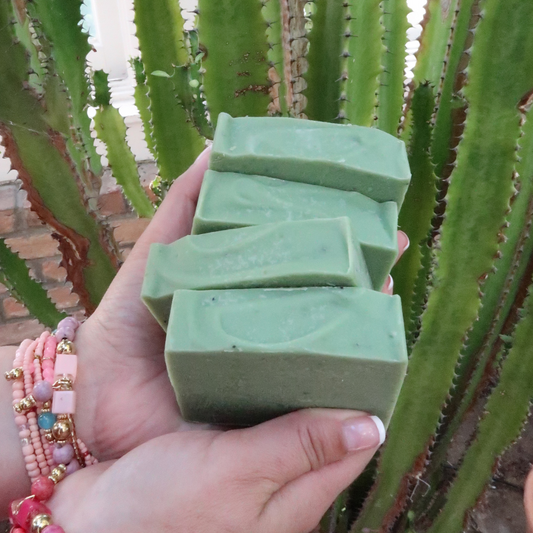 Nopal & Poppy Seed Soap | Refreshing & Calming for All Skin Types